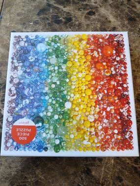 GALISON Puzzle 500 Piece Puzzle  Rainbow MARBLES ~ Complete

The Galison Puzzle